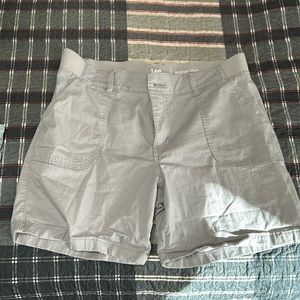Lee riders mid Rise shorts